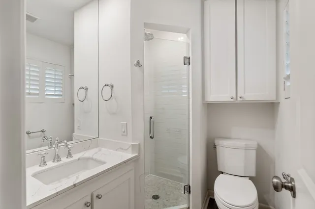 $665,000 | 6225 Locke Lane, Houston, TX 77057