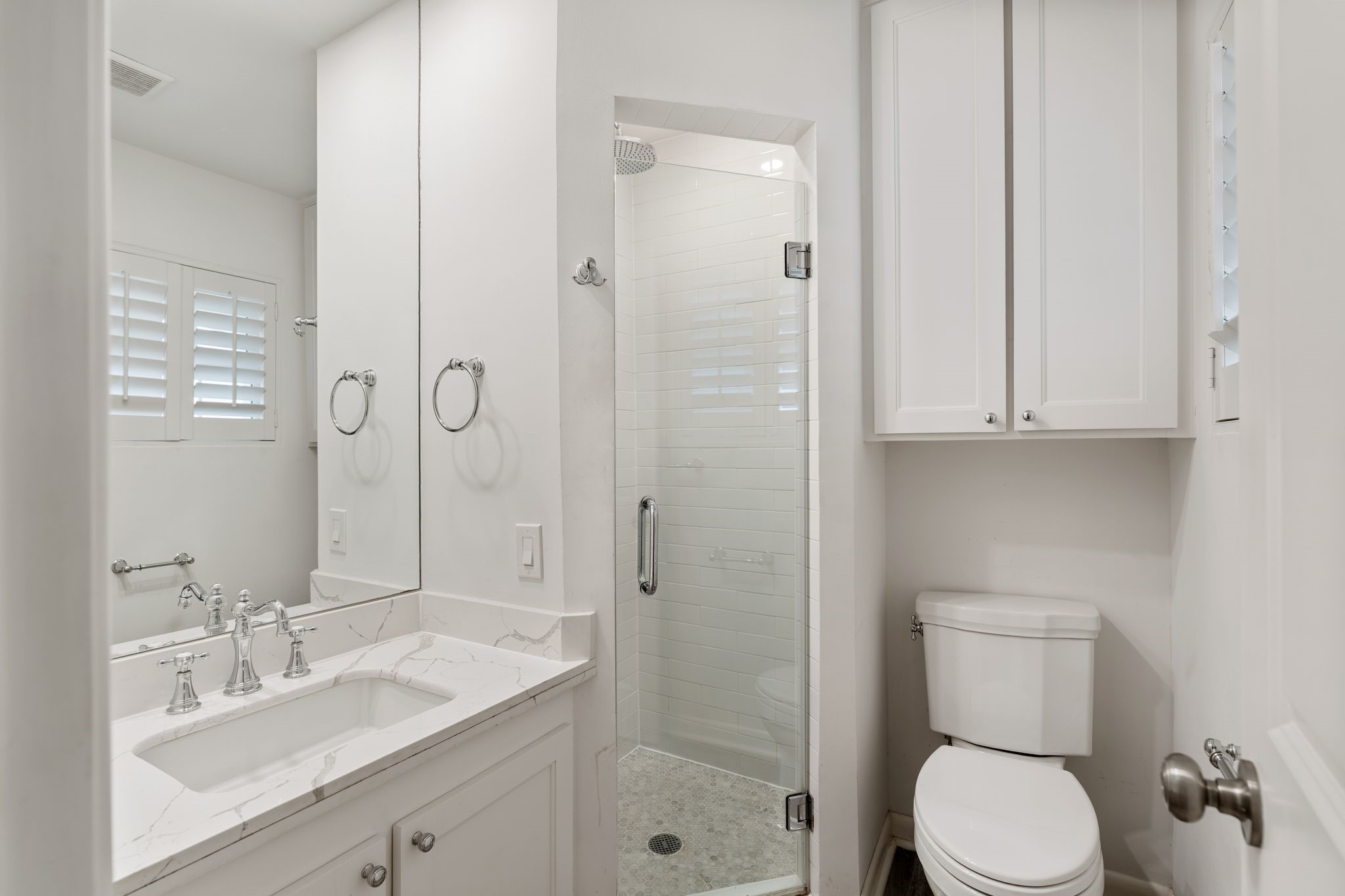 6225 Locke Lane Houston, TX 77057 - Photo 17 of 25