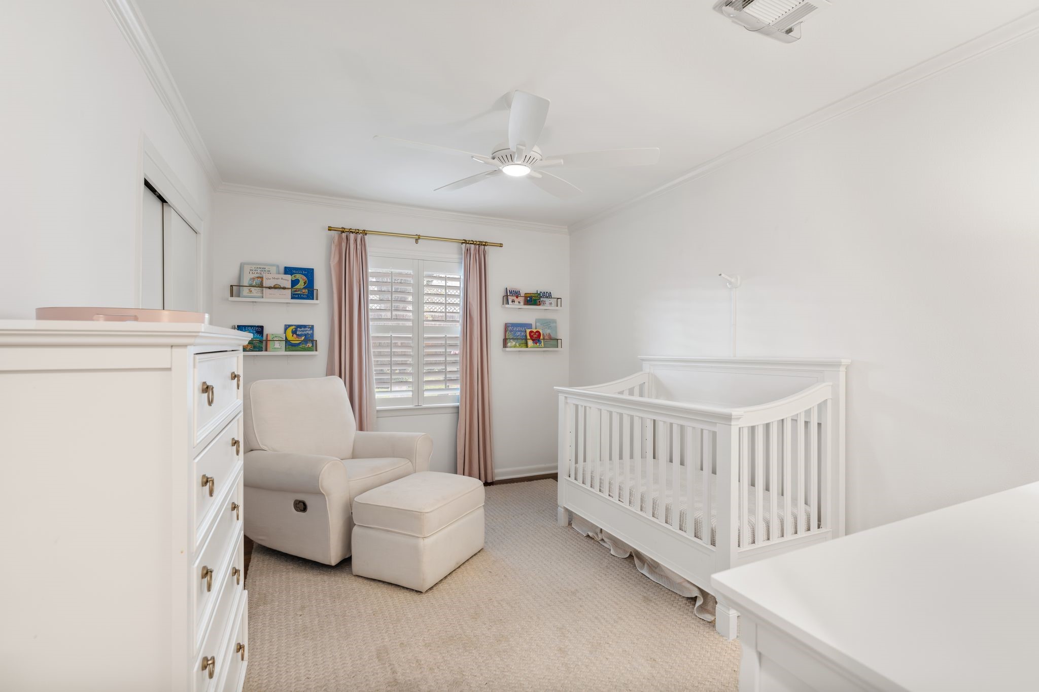 6225 Locke Lane Houston, TX 77057 - Photo 19 of 25