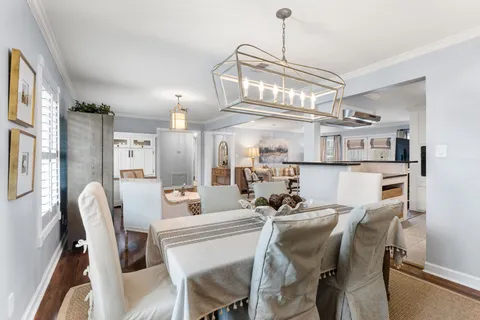 $635,000 | 6225 Locke Lane, Houston, TX 77057