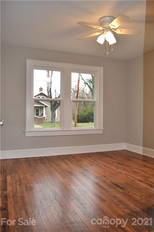 106 Williams Street Morganton, NC 28655 - Photo 4 of 13