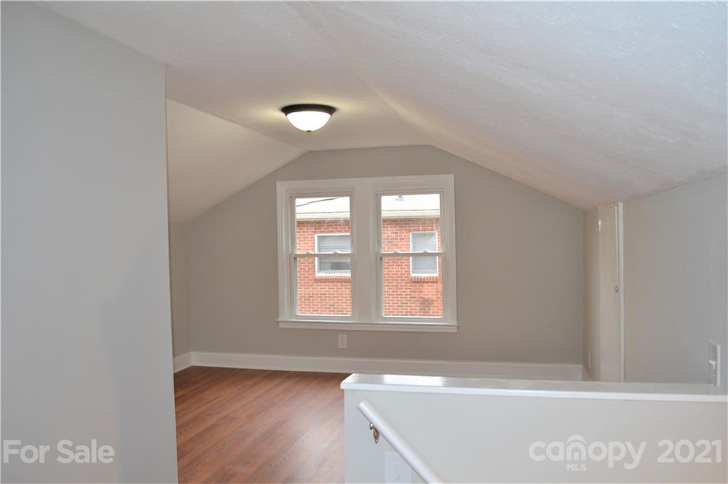 106 Williams Street Morganton, NC 28655 - Photo 9 of 13