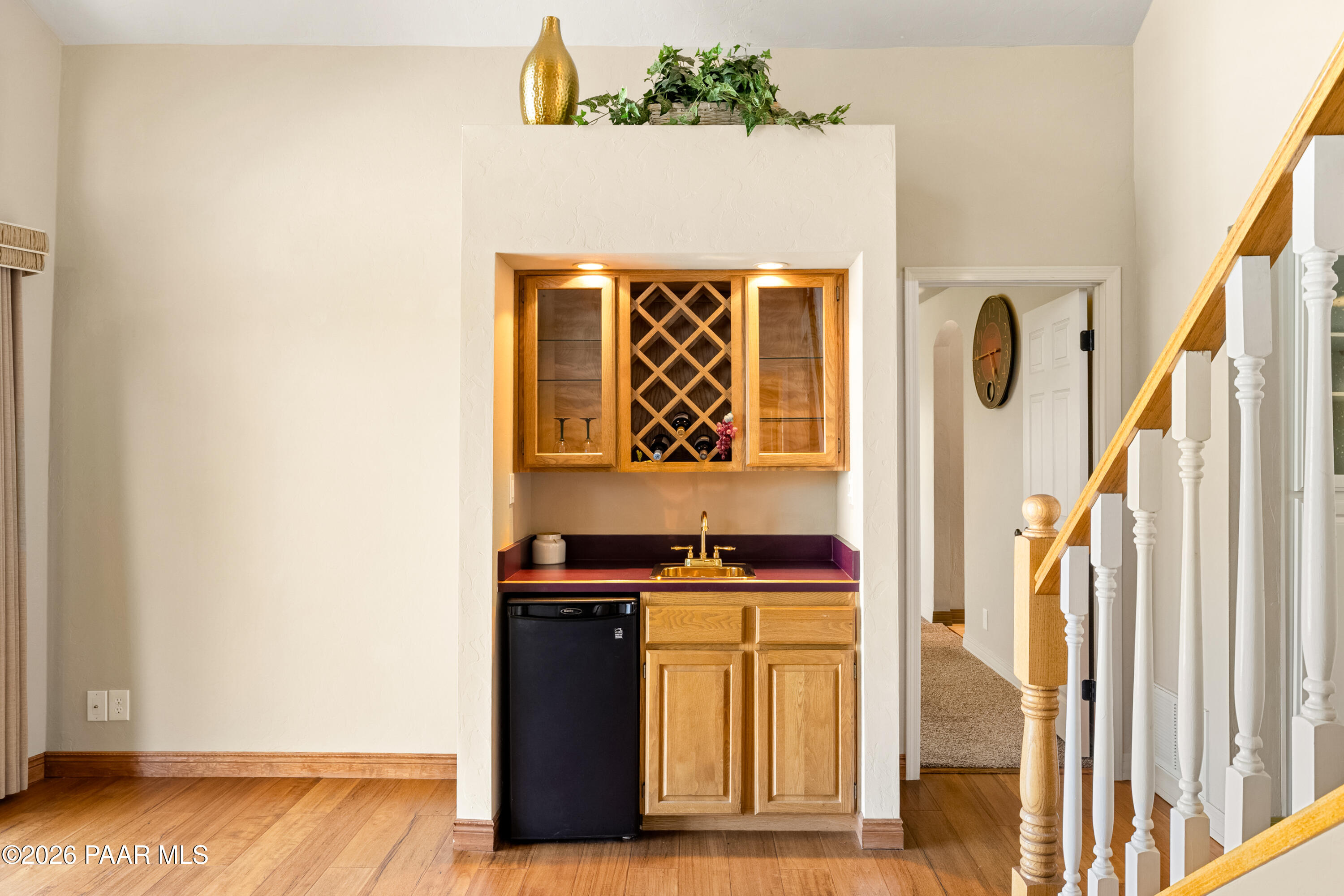 1289 Manzanita Hill Road Prescott, AZ 86303 - Photo 24 of 64 Wet bar