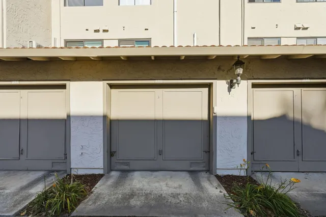 $520,000 | 297 Kenbrook Circle, San Jose, CA 95111