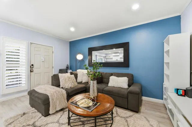 $520,000 | 297 Kenbrook Circle, San Jose, CA 95111