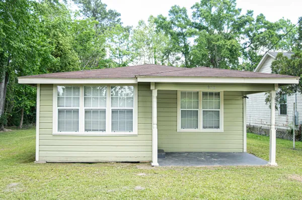 $115,000 | 910 Bonner Street, Silsbee, TX 77656