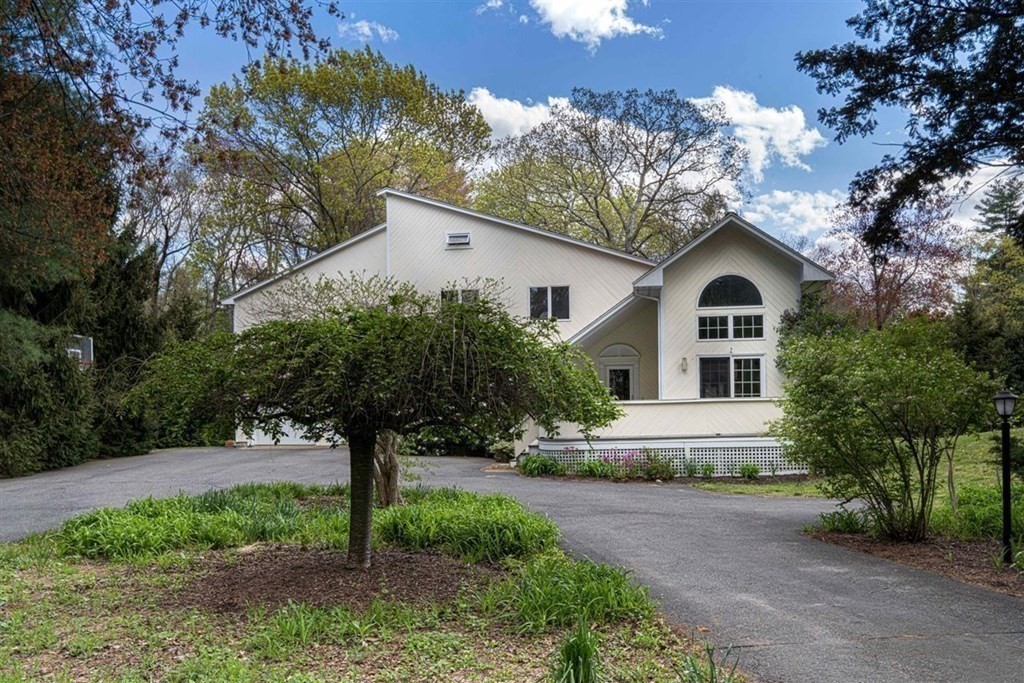 48 Claybrook Road Dover, MA 02030 - Photo 2 of 42 Gallery Image 2