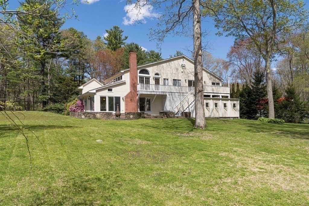 48 Claybrook Road Dover, MA 02030 - Photo 3 of 42 Gallery Image 3