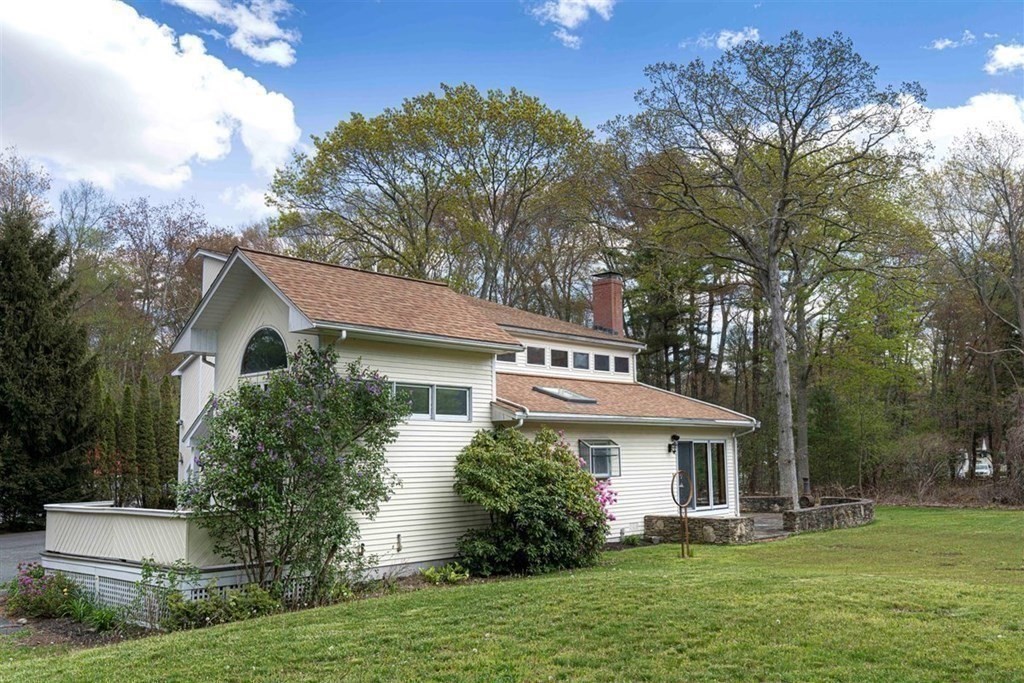48 Claybrook Road Dover, MA 02030 - Photo 40 of 42 Gallery Image 40