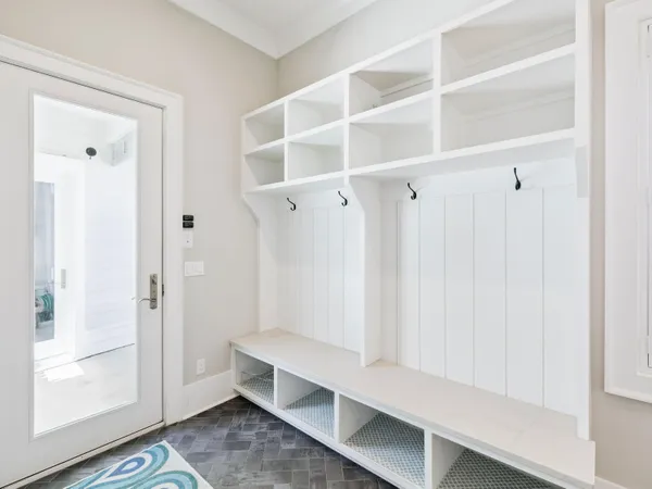 a view of an empty walk in closet