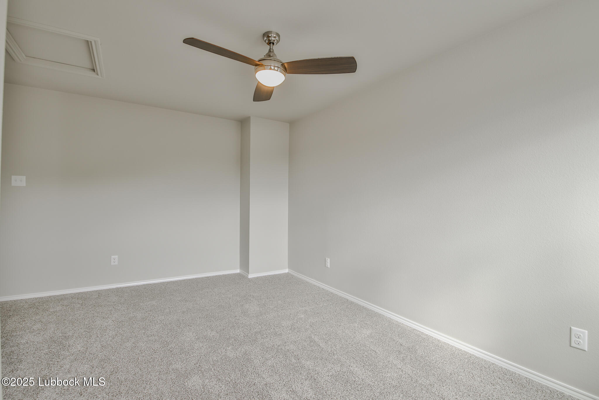 3121 74th Street Lubbock, TX 79423 - Photo 24 of 36 a view of an empty room