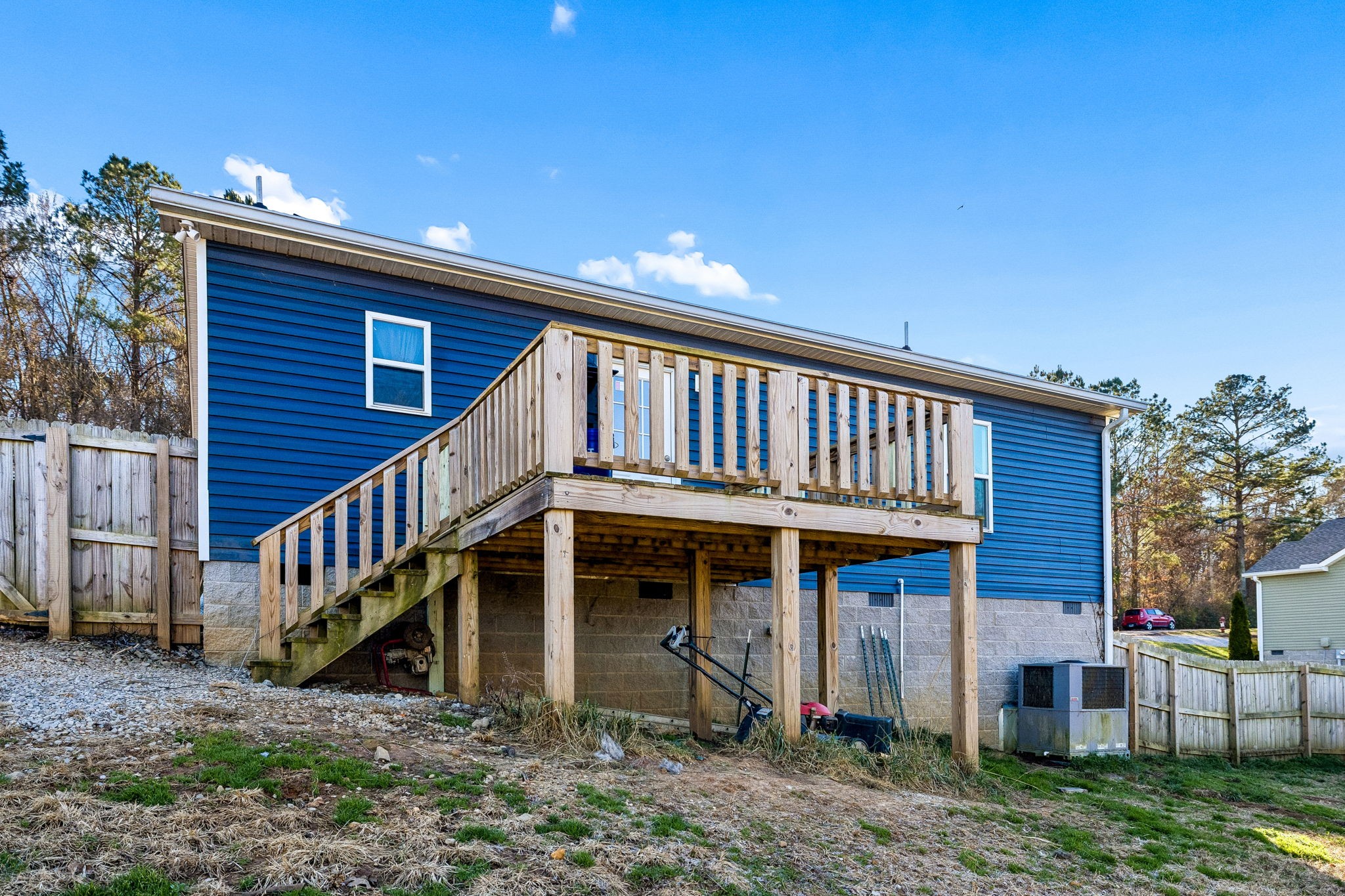 142 Pine Avenue Morrison, TN 37357 - Photo 20 of 29 a view of house with deck and yard