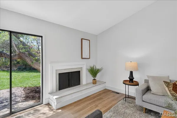 $435,000 | 11146 Crickett Hill Drive, St. Louis, MO 63146