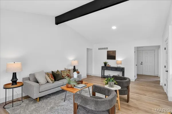 $435,000 | 11146 Crickett Hill Drive, St. Louis, MO 63146
