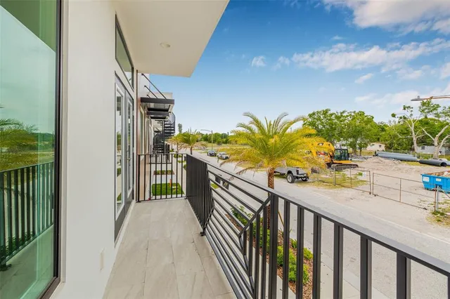 $809,000 | 8631 5th Street Street, St. Petersburg, FL 33702