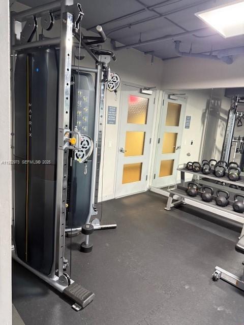 60 Southwest 13th Street, Unit 3620 Miami, FL 33130 - Photo 25 of 30 a view of a room with gym equipment