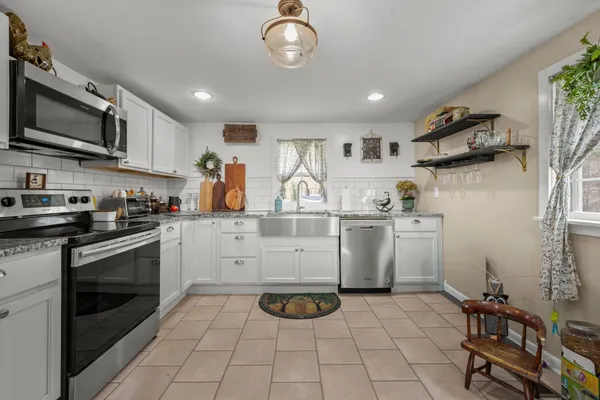 $325,000 | 1987 Bobo Hollow Road, Tullahoma, TN 37388