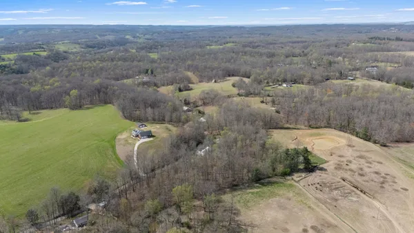 $325,000 | 1987 Bobo Hollow Road, Tullahoma, TN 37388