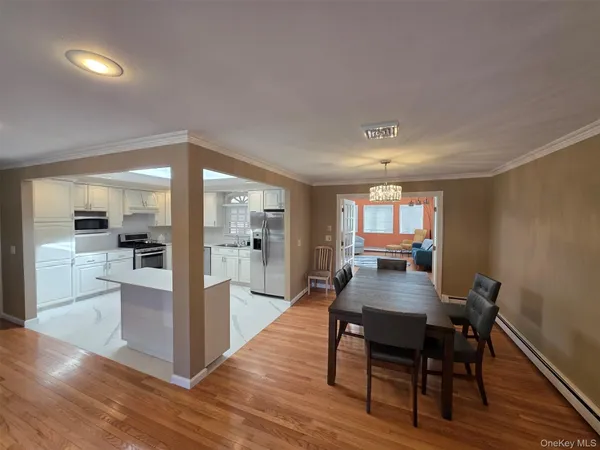 $5,200 | 29 Carriage Hill Lane, Poughkeepsie, NY 12603