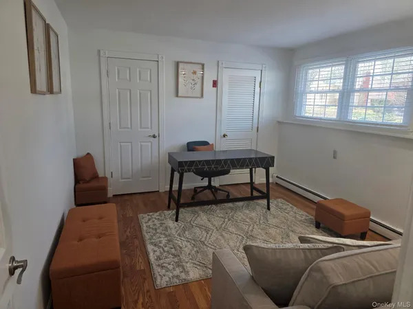 $5,200 | 29 Carriage Hill Lane, Poughkeepsie, NY 12603