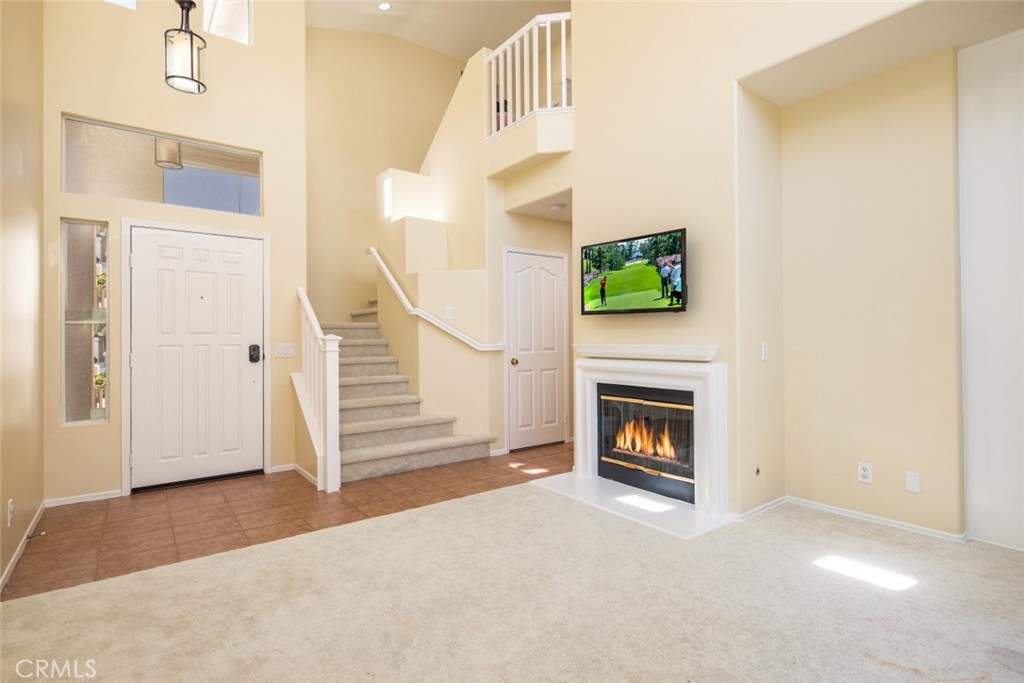 1 Quebec Aliso Viejo, CA 92656 - Photo 5 of 40 a view of a livingroom with a fireplace