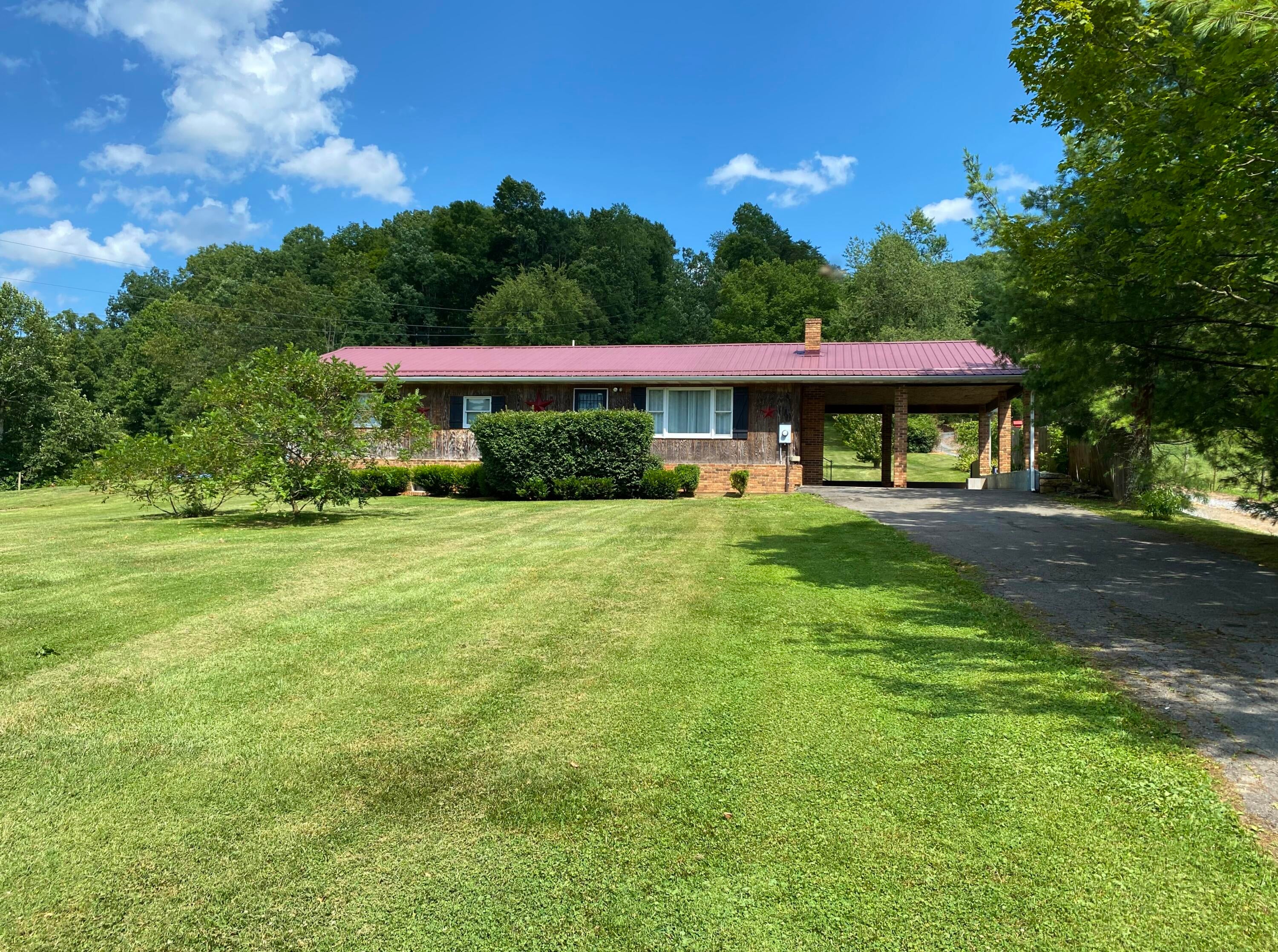 553 Barger Springs Road Talcott, WV 24981 - Photo 8 of 38 Gallery Image 8