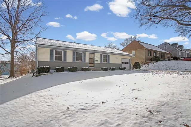 $310,000 | 3621 Northeast 49th Terrace, Kansas City, MO 64119