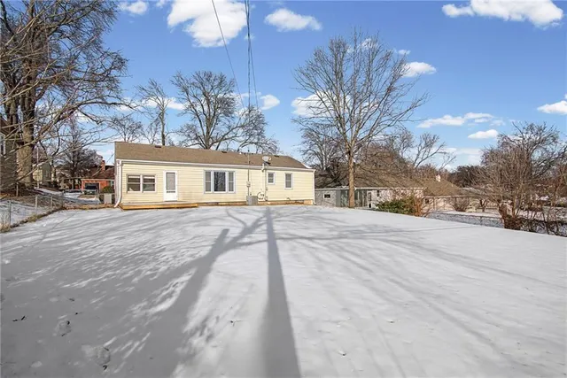 $310,000 | 3621 Northeast 49th Terrace, Kansas City, MO 64119