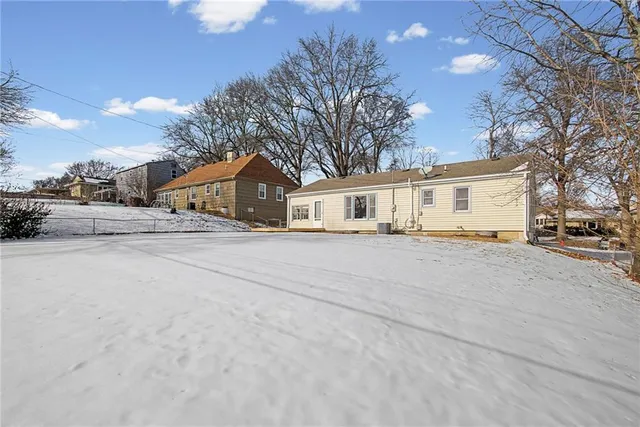 $310,000 | 3621 Northeast 49th Terrace, Kansas City, MO 64119