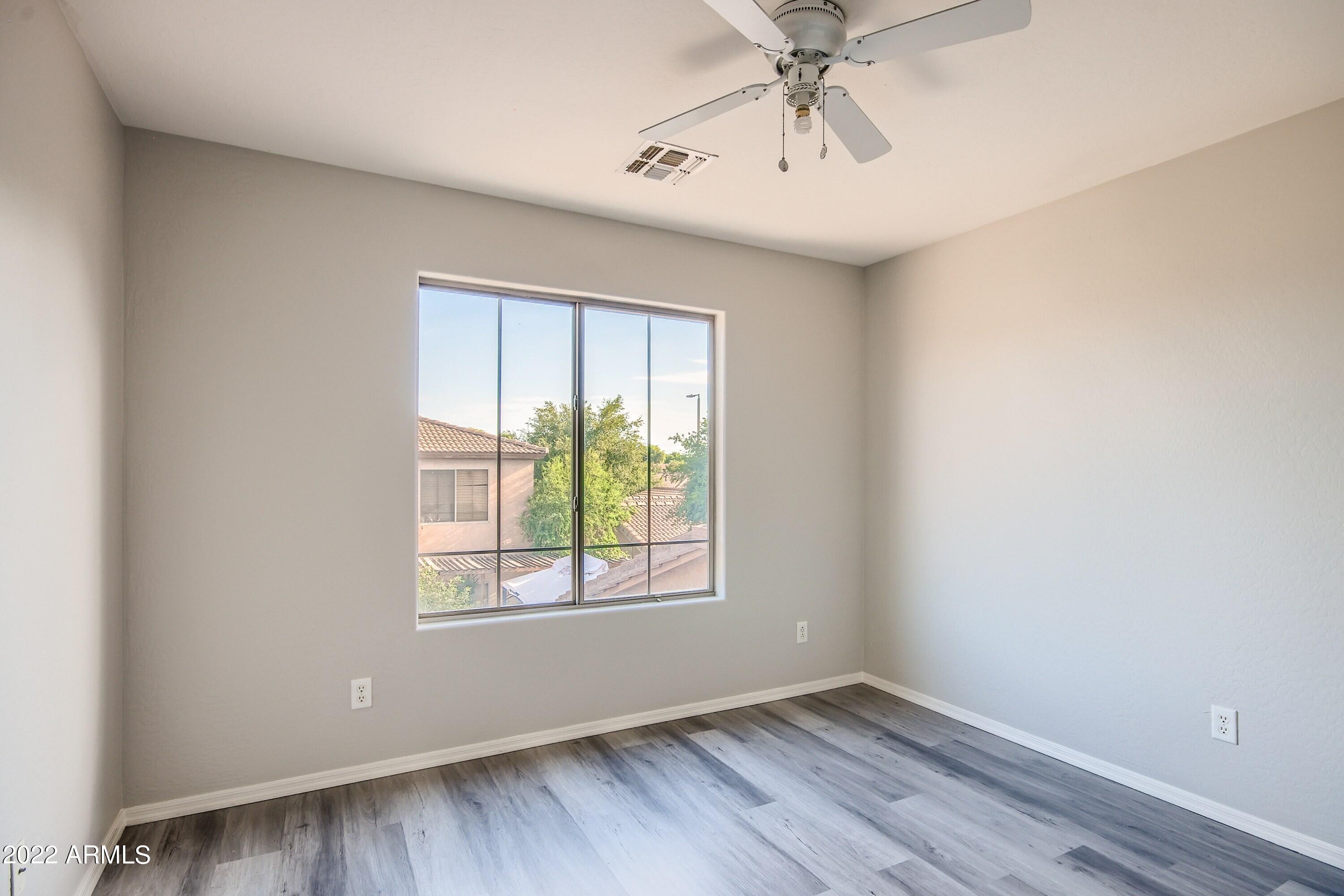 534 East Bartlett Way Chandler, AZ 85249 - Photo 22 of 26 26 2nd Floor Bedroom