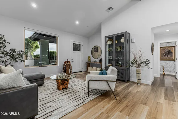 $1,249,000 | 4132 West Paradise Lane, Phoenix, AZ 85053