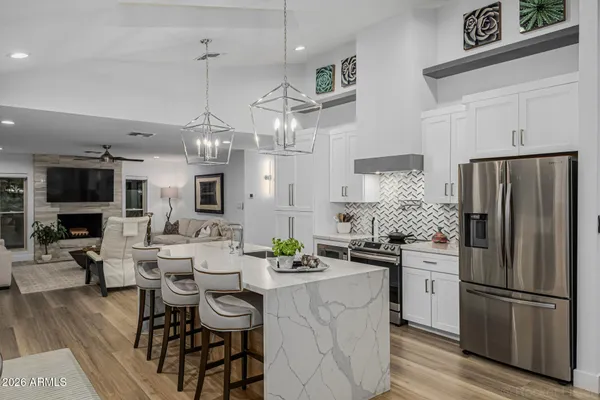 $1,249,000 | 4132 West Paradise Lane, Phoenix, AZ 85053