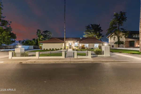 $1,249,000 | 4132 West Paradise Lane, Phoenix, AZ 85053