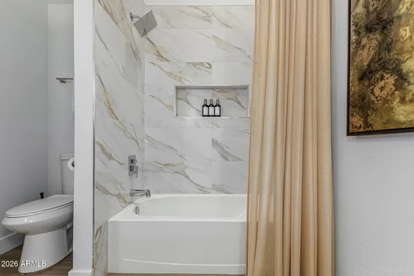 $1,249,000 | 4132 West Paradise Lane, Phoenix, AZ 85053