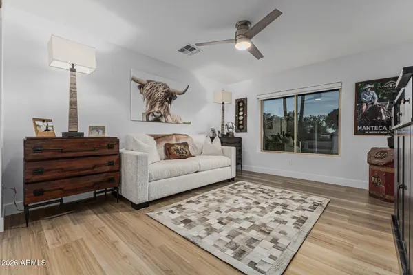 $1,249,000 | 4132 West Paradise Lane, Phoenix, AZ 85053