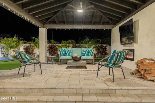 $1,249,000 | 4132 West Paradise Lane, Phoenix, AZ 85053