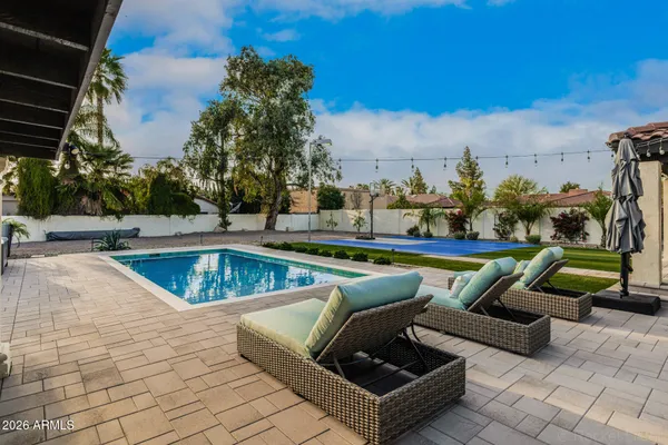 $1,249,000 | 4132 West Paradise Lane, Phoenix, AZ 85053