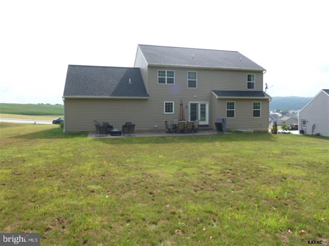 688 Rishel Drive York, PA 17406 - Photo 14 of 14 Gallery Image 14