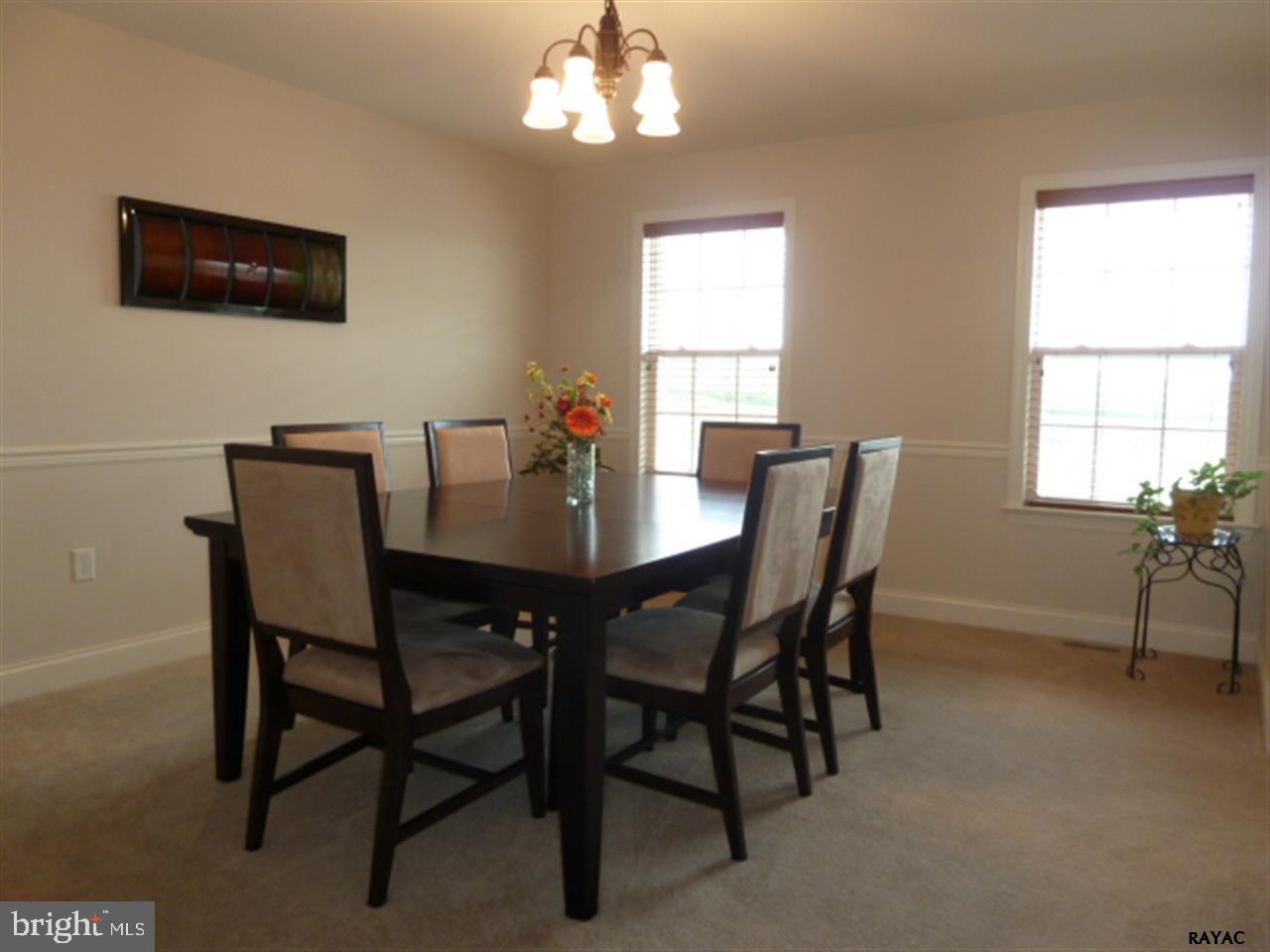 688 Rishel Drive York, PA 17406 - Photo 6 of 14 Gallery Image 6