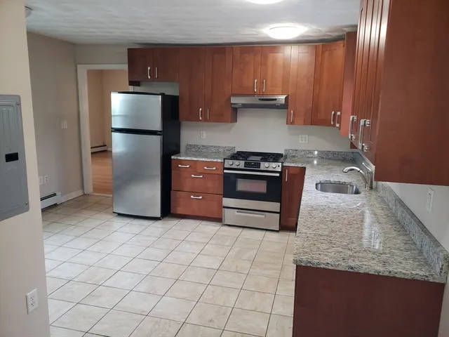 $2,700 | 88 Pearl Street, Unit 2, Somerville, MA 02145