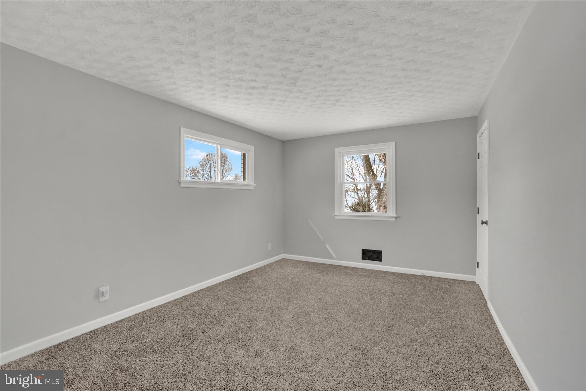 185 Lindy Road Seven Valleys, PA 17360 - Photo 13 of 35