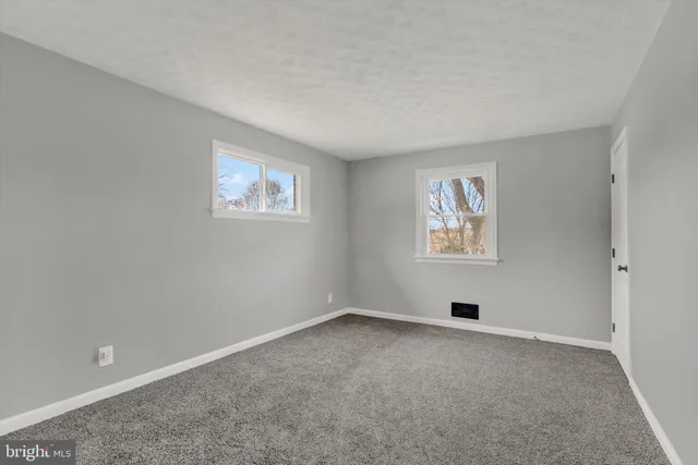 $359,900 | 185 Lindy Road, Seven Valleys, PA 17360