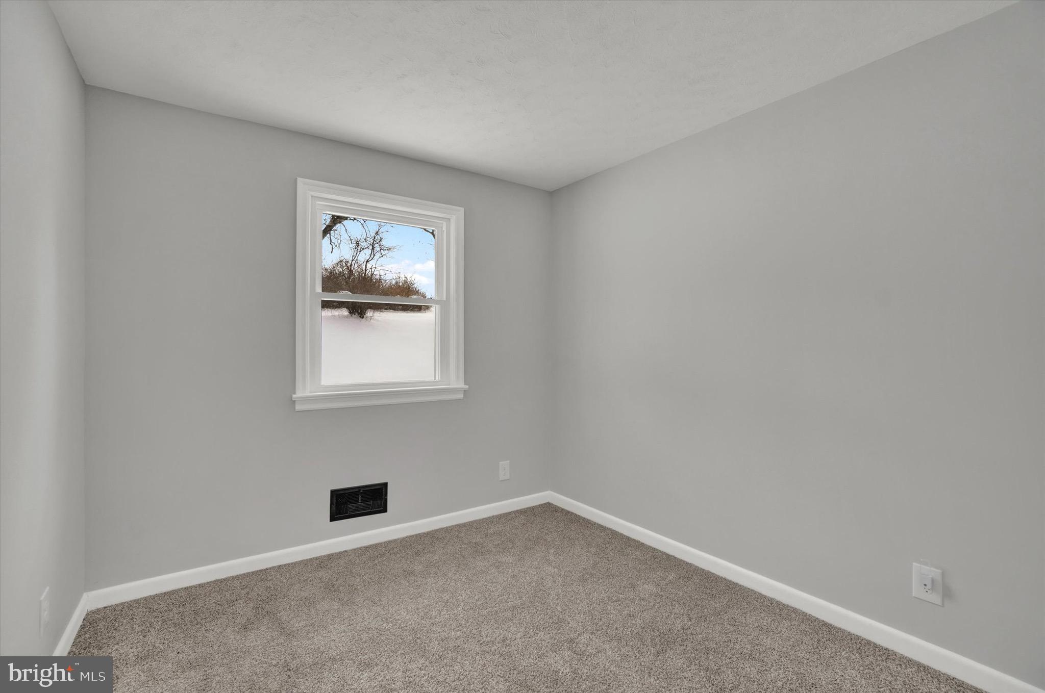 185 Lindy Road Seven Valleys, PA 17360 - Photo 21 of 35