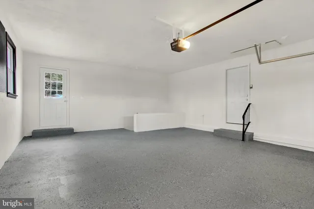 $359,900 | 185 Lindy Road, Seven Valleys, PA 17360