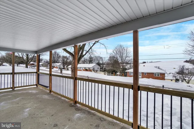 $359,900 | 185 Lindy Road, Seven Valleys, PA 17360