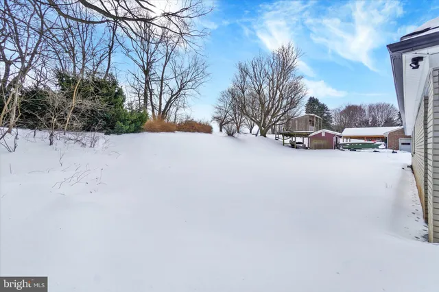 $359,900 | 185 Lindy Road, Seven Valleys, PA 17360