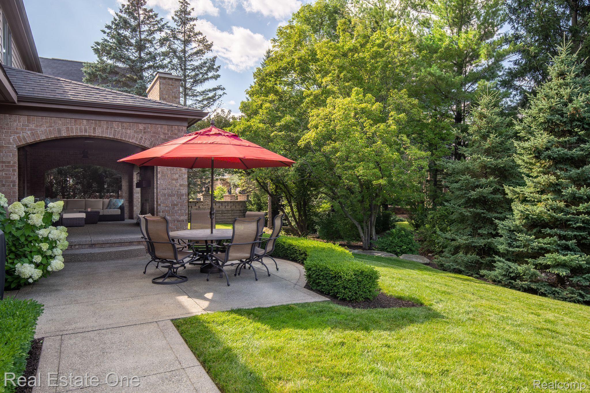 3760 Cedar Brook Drive Rochester, MI 48309 - Photo 69 of 76 Patio