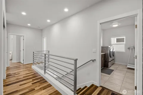 $1,250,000 | 2627 Southwest 100th Street, Seattle, WA 98146