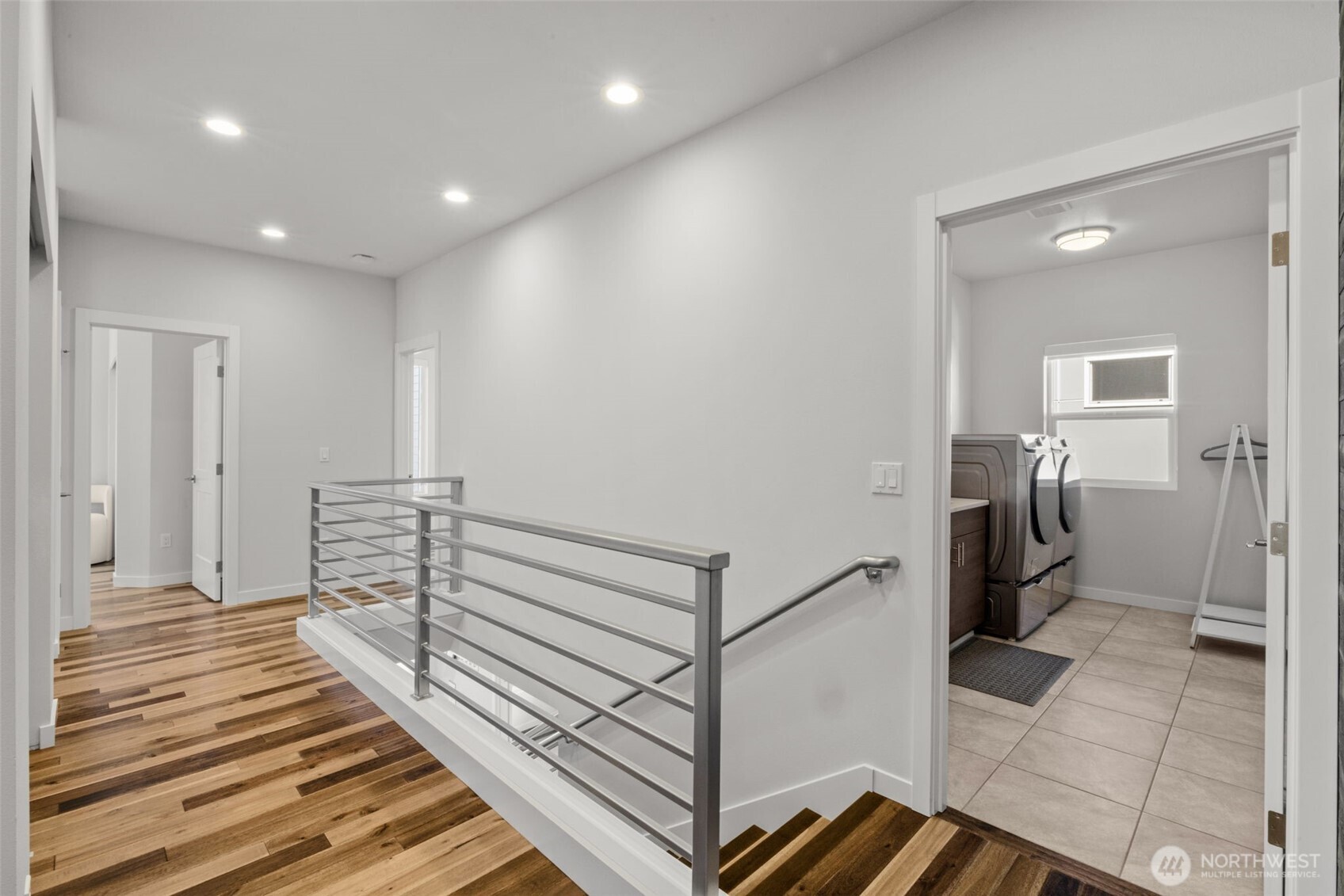 2627 Southwest 100th Street Seattle, WA 98146 - Photo 15 of 34