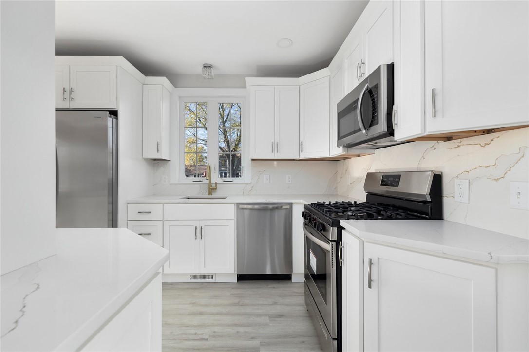 29 Burt Street Warwick, RI 02886 - Photo 19 of 49